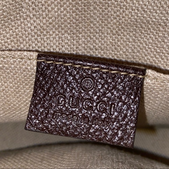 Authentic GUCCI Supreme Monogram Bee Web Camera Bag - NEVER WORN - Picture 6 of 10